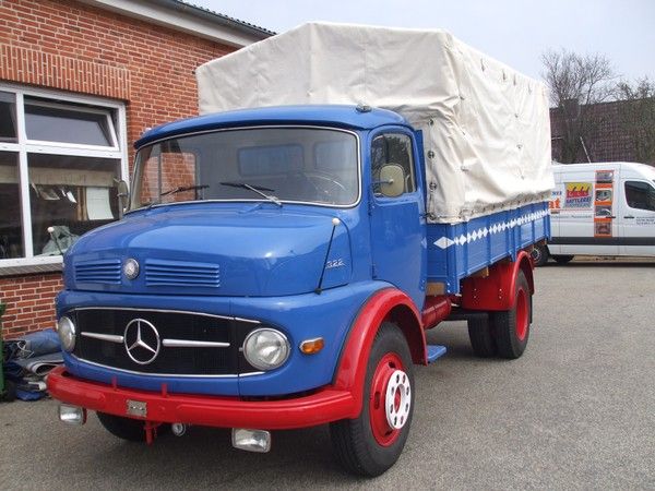 Restauration der Polster und Innenaustattung von Oldtimern und Kutschen in Husum & Heide