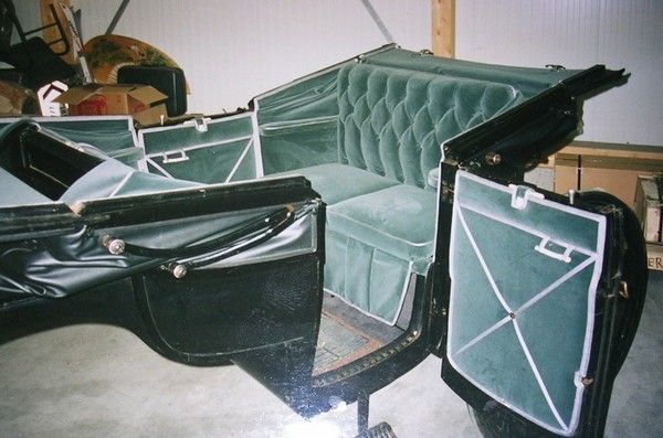 Restauration der Polster und Innenaustattung von Oldtimern und Kutschen in Husum & Heide