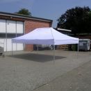Pavillon aus Husum & Heide