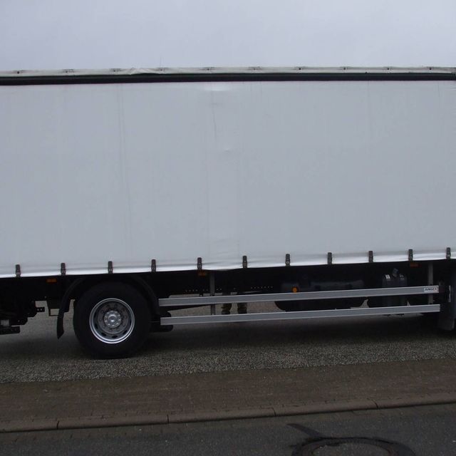 Planen & Sonderanfertigungen für LKW & Anhänger Husum & Heide